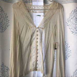 Sheer Lacey long sleeve 🎁💕